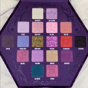 Jeffree Star Blood Lust Palette